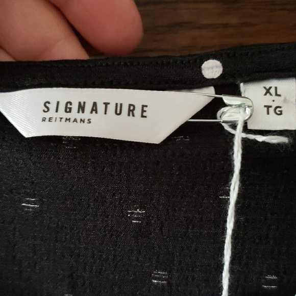 Reitmans Black and White Polka Dot Blouse - Picture 2 of 8